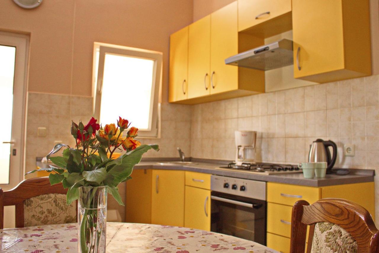 Apartments By The Sea Nin, Zadar - 12890 Екстер'єр фото