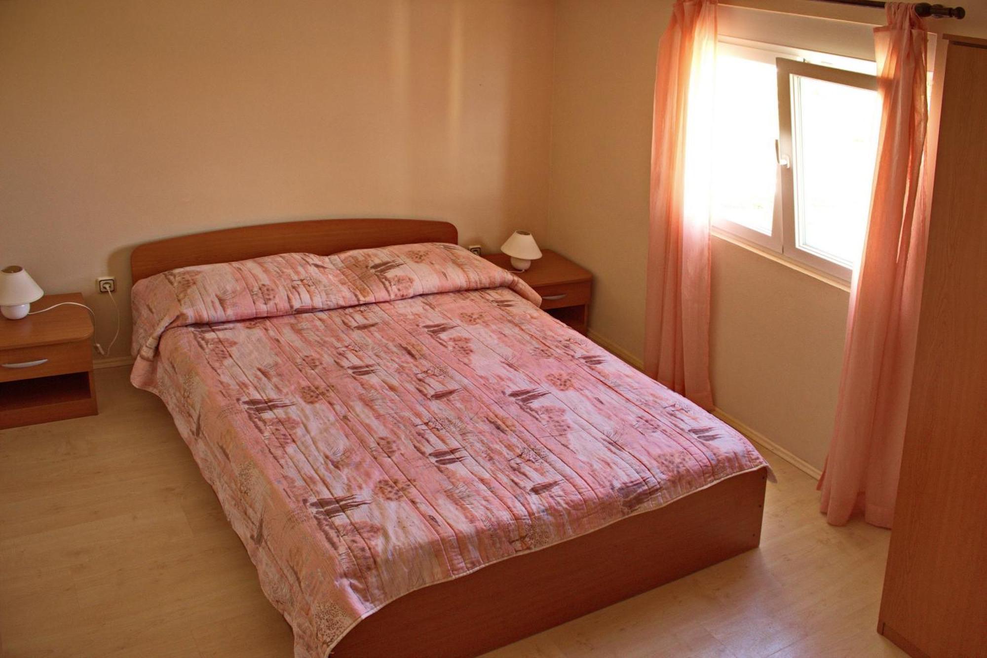 Apartments By The Sea Nin, Zadar - 12890 Номер фото